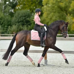 Equestrian Stockholm - Tapis de dressage Pink Pearl