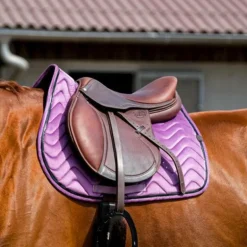 Equithème - Tapis de selle Glossy violet