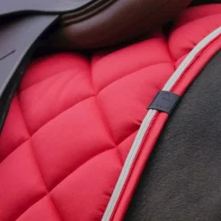 Equithème - Tapis de selle Classic rouge