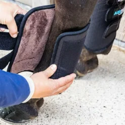 Kentucky Horsewear - Guêtres de cross postérieurs 3D Air Flow Skin Friendly noir