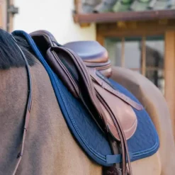 Kentucky Horsewear - Tapis de selle Metal Chain marine