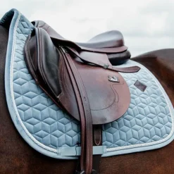 Kentucky Horsewear - Tapis de selle Velvet Jumping Bleu Ciel