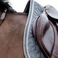 Kentucky Horsewear - Tapis de selle Basic Velvet jumping gris