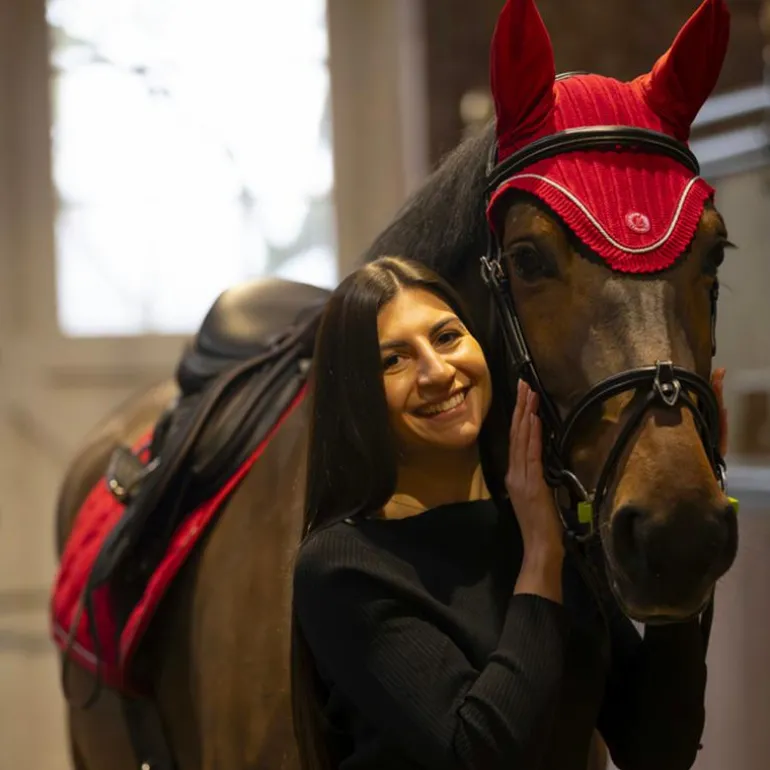 Lami-cell - Bonnet pour chevaux Luxin rouge