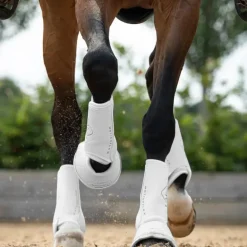 LeMieux - Guêtres fermées de dressage Motionflex blanc