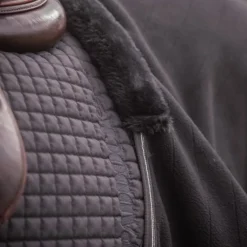 Paddock Sports - Couvre-reins polaire Diagonal noir